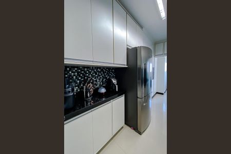 Apartamento à venda com 108m², 3 quartos e 2 vagasCozinha