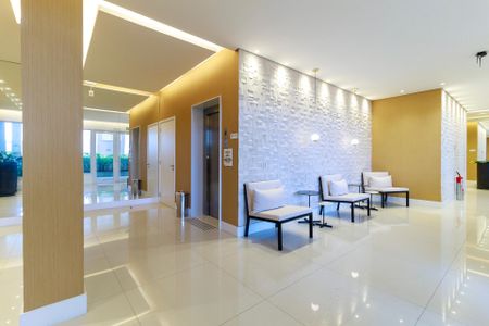 Apartamento à venda com 62m², 2 quartos e 1 vaga Apartamento à venda com 62m², 2 quartos e 1 vagaHall de entrada