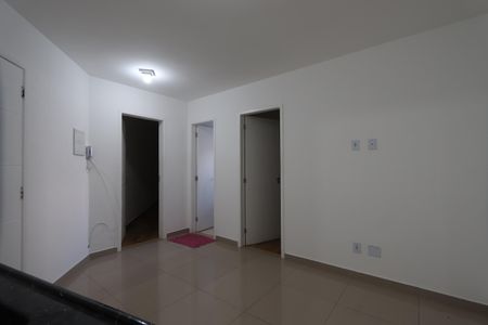 Sala/Cozinha de apartamento para alugar com 2 quartos, 40m² em Vila Bela, São Paulo