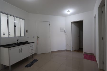 Sala/Cozinha de apartamento para alugar com 2 quartos, 40m² em Vila Bela, São Paulo