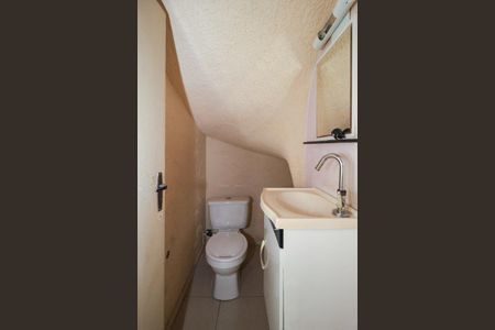 Casa à venda com 130m², 3 quartos e 1 vagaLavabo