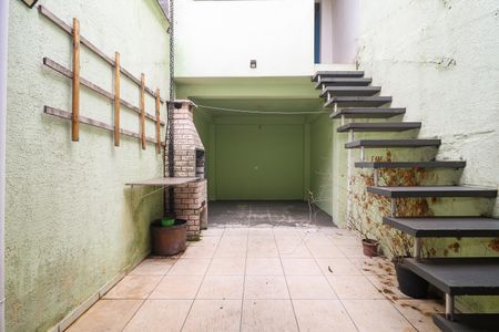 Casa à venda com 130m², 3 quartos e 1 vagaÁrea de Serviço