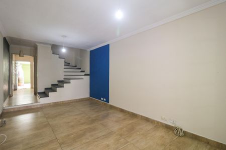 Sala de casa para alugar com 3 quartos, 130m² em Jardim Sao Miguel, Taboão da Serra