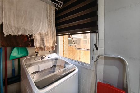 Apartamento à venda com 75m², 3 quartos e 1 vaga Apartamento à venda com 75m², 3 quartos e 1 vagaÁrea de Serviço