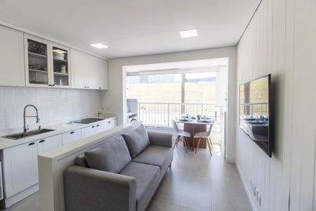Sala de apartamento à venda com 2 quartos, 45m² em Bethaville I, Barueri