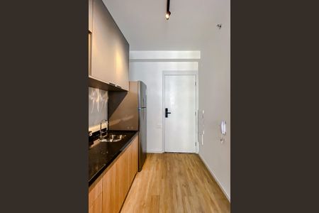 Cozinha de kitnet/studio à venda com 1 quarto, 27m² em Paraíso, São Paulo