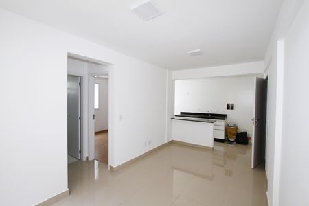 Sala de apartamento para alugar com 2 quartos, 60m² em Buritis, Belo Horizonte