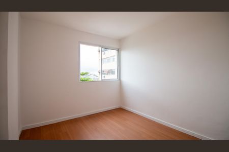 Quarto 1 de apartamento à venda com 2 quartos, 60m² em Praça da Bandeira, Rio de Janeiro