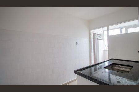Apartamento à venda com 60m², 2 quartos e 1 vaga Apartamento à venda com 60m², 2 quartos e 1 vagaCozinha
