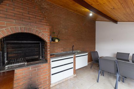 Casa à venda com 200m², 3 quartos e 2 vagasÁrea Gourmet