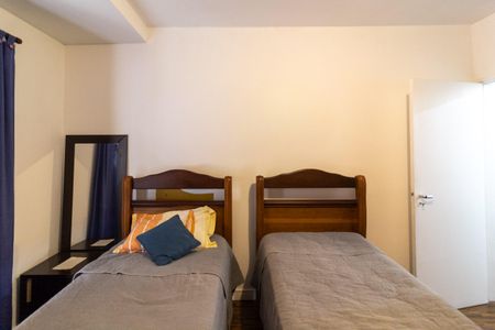 Casa à venda com 200m², 3 quartos e 2 vagasQuarto 3