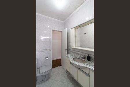 Casa à venda com 200m², 3 quartos e 2 vagasBanheiro Suíte