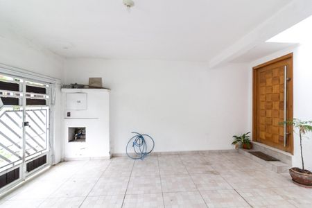 Casa à venda com 200m², 3 quartos e 2 vagasGaragem