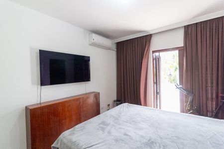 Casa à venda com 200m², 3 quartos e 2 vagasQuarto 1 - Suíte