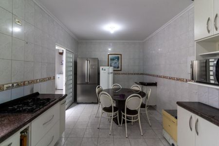 Casa à venda com 200m², 3 quartos e 2 vagasCozinha