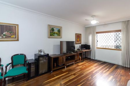 Casa à venda com 200m², 3 quartos e 2 vagasSala de Estar