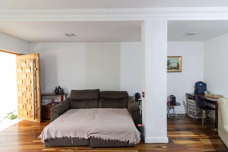 Sala de Estar de casa à venda com 3 quartos, 200m² em Jardim Consorcio, São Paulo