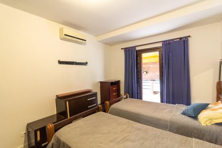 Casa à venda com 200m², 3 quartos e 2 vagasQuarto 3