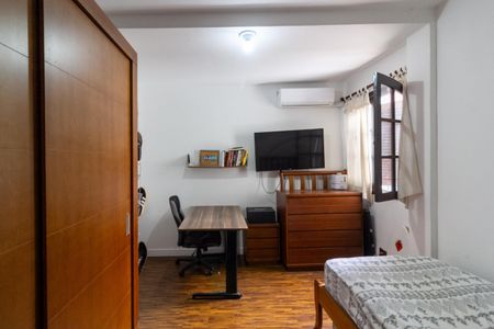 Casa à venda com 200m², 3 quartos e 2 vagasQuarto 2