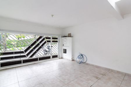 Casa à venda com 200m², 3 quartos e 2 vagasGaragem