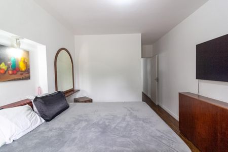 Casa à venda com 200m², 3 quartos e 2 vagasQuarto 1 - Suíte