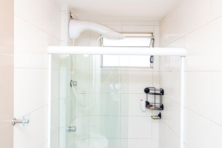 Banheiro de apartamento para alugar com 1 quarto, 42m² em Vila Marari, São Paulo