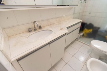 Apartamento à venda com 127m², 3 quartos e 3 vagasBanheiro da Suíte 3