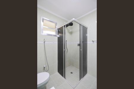 Apartamento à venda com 82m², 2 quartos e 1 vaga Apartamento à venda com 82m², 2 quartos e 1 vagaBanheiro social