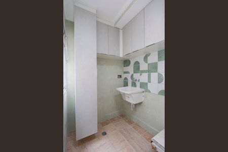 Apartamento à venda com 82m², 2 quartos e 1 vaga Apartamento à venda com 82m², 2 quartos e 1 vagaÁrea de serviço