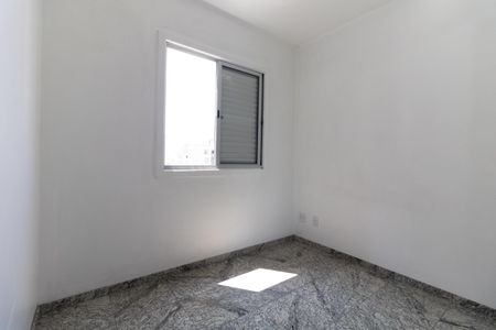 Apartamento à venda com 50m², 2 quartos e 1 vagaQuarto 2