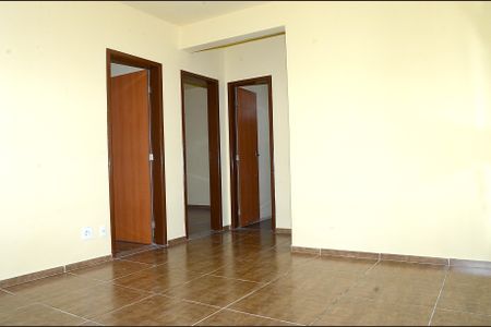 Sala de apartamento para alugar com 2 quartos, 44m² em Jardim Vitoria, Belo Horizonte