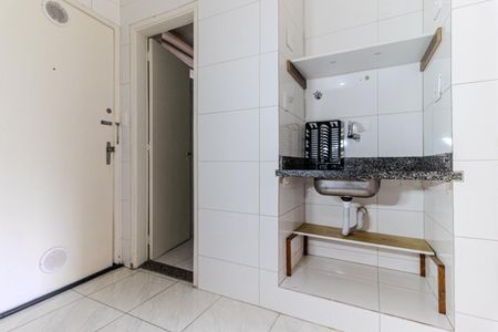 Cozinha de kitnet/studio para alugar com 1 quarto, 28m² em Vila Buarque, São Paulo