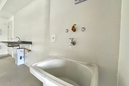 Apartamento à venda com 85m², 2 quartos e 1 vaga Apartamento à venda com 85m², 2 quartos e 1 vagaÁrea de Serviço