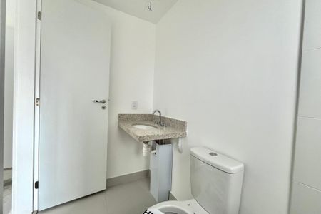 Apartamento à venda com 85m², 2 quartos e 1 vaga Apartamento à venda com 85m², 2 quartos e 1 vagaBanheiro da Suíte 2