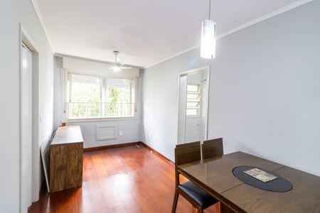 Sala de apartamento para alugar com 1 quarto, 39m² em Partenon, Porto Alegre