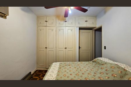 Casa à venda com 450m², 5 quartos e 7 vagasQuarto 2