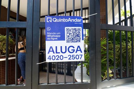 Apartamento para alugar com 50m², 1 quarto e 1 vaga Apartamento para alugar com 50m², 1 quarto e 1 vagaPlaca