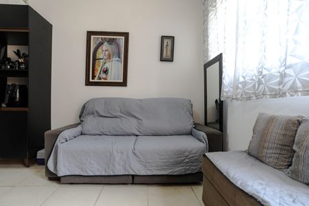 Sala de casa de condomínio para alugar com 3 quartos, 50m² em Vila Sao Sebastiao, Mogi das Cruzes
