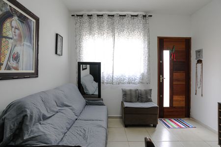 Sala de casa para alugar com 2 quartos, 50m² em Vila Sao Sebastiao, Mogi das Cruzes
