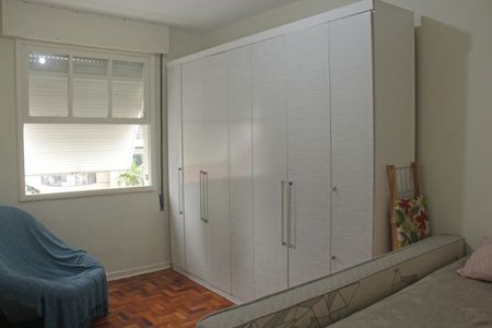 Quarto 1 de apartamento para alugar com 3 quartos, 153m² em Gonzaga, Santos