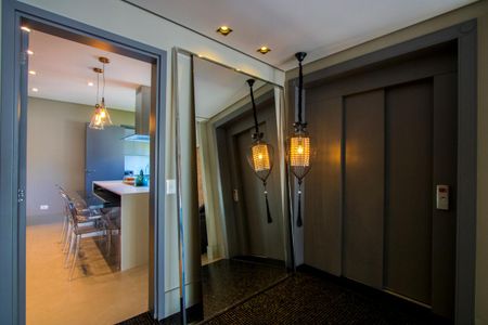 Apartamento à venda com 160m², 3 quartos e 3 vagas Apartamento à venda com 160m², 3 quartos e 3 vagasSala