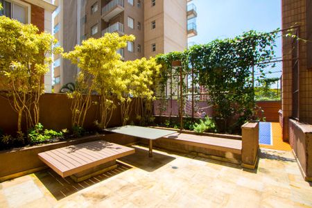 Apartamento à venda com 160m², 3 quartos e 3 vagas Apartamento à venda com 160m², 3 quartos e 3 vagasÁrea comum