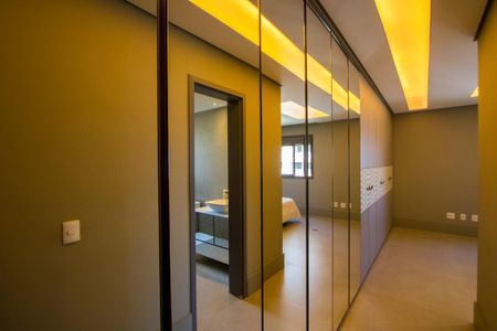 Apartamento à venda com 160m², 3 quartos e 3 vagas Apartamento à venda com 160m², 3 quartos e 3 vagasQuarto 1 - Suíte