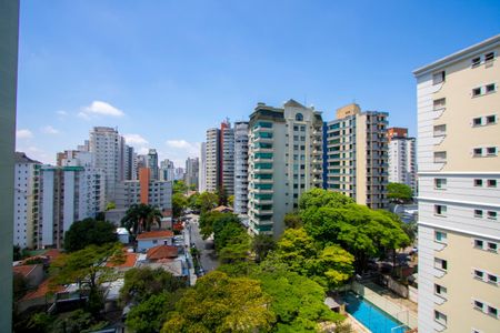 Apartamento à venda com 160m², 3 quartos e 3 vagas Apartamento à venda com 160m², 3 quartos e 3 vagasVista da varanda gourmet