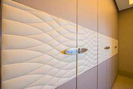 Apartamento à venda com 160m², 3 quartos e 3 vagas Apartamento à venda com 160m², 3 quartos e 3 vagasDetalhes do quarto 1