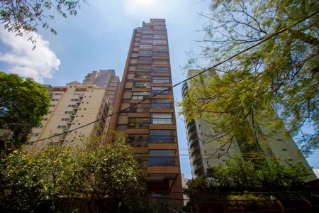 Apartamento à venda com 160m², 3 quartos e 3 vagas Apartamento à venda com 160m², 3 quartos e 3 vagasFachada