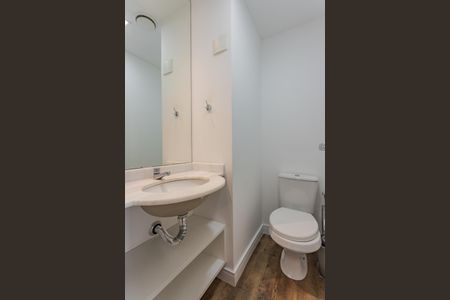 Lavabo de apartamento para alugar com 1 quarto, 65m² em Partenon, Porto Alegre