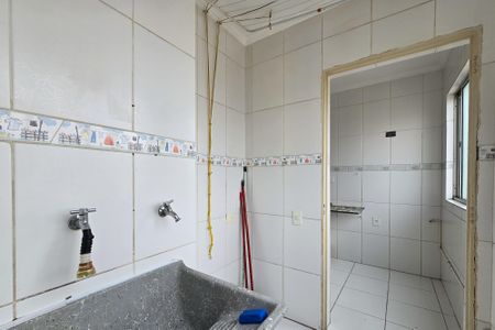 Apartamento para alugar com 70m², 2 quartos e 1 vagaÁrea de Serviço