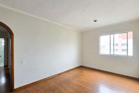 Apartamento para alugar com 70m², 2 quartos e 1 vagaSala