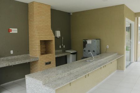 Apartamento para alugar com 55m², 2 quartos e 1 vagaÁrea comum - Churrasqueira